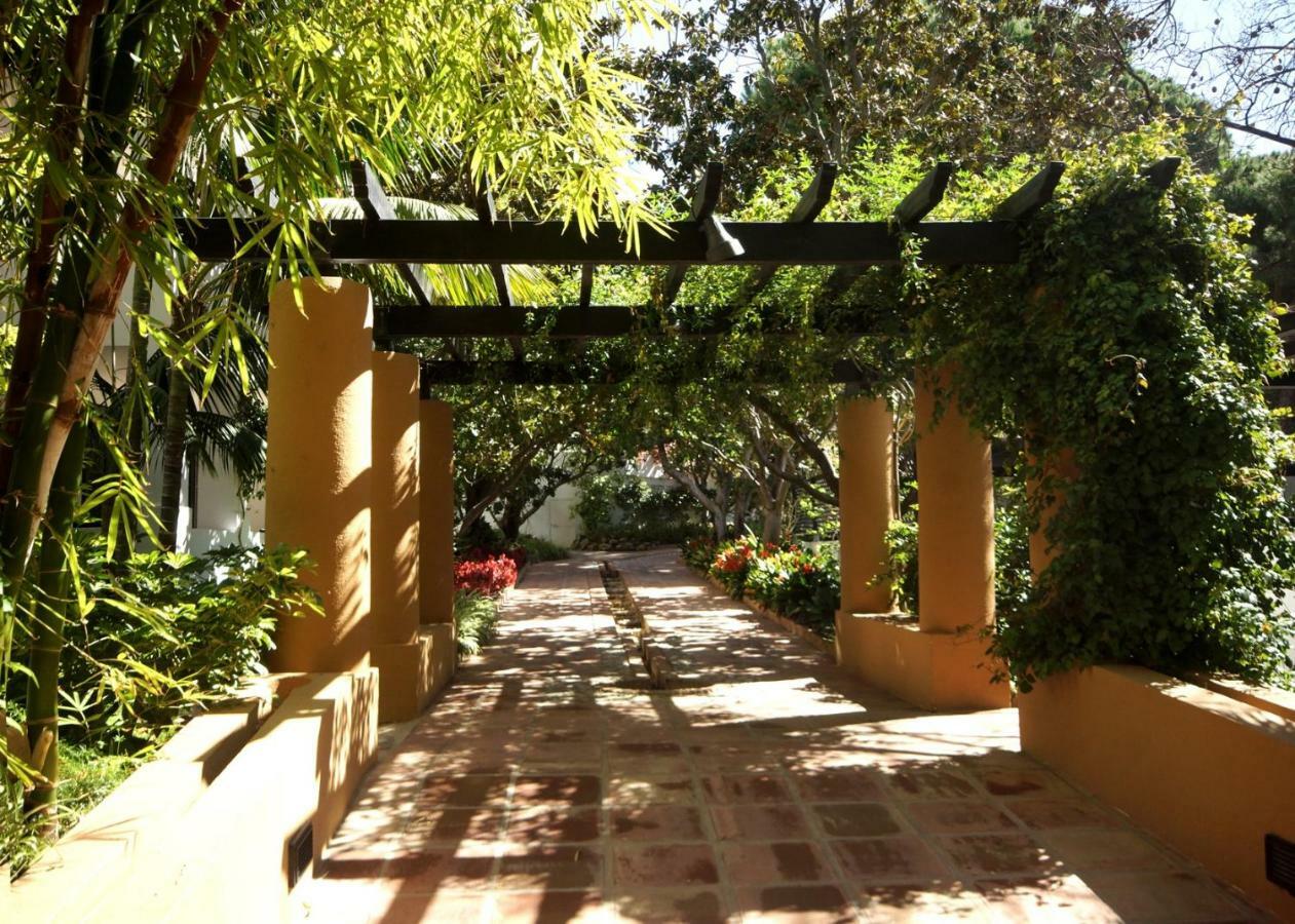 Jardines De Las Golondrinas Marbella With Sea Views Bagian luar foto